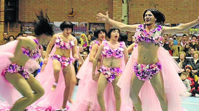 El vestido de las Campanadas de Cristina Pedroche arrasa como disfraz en carnaval