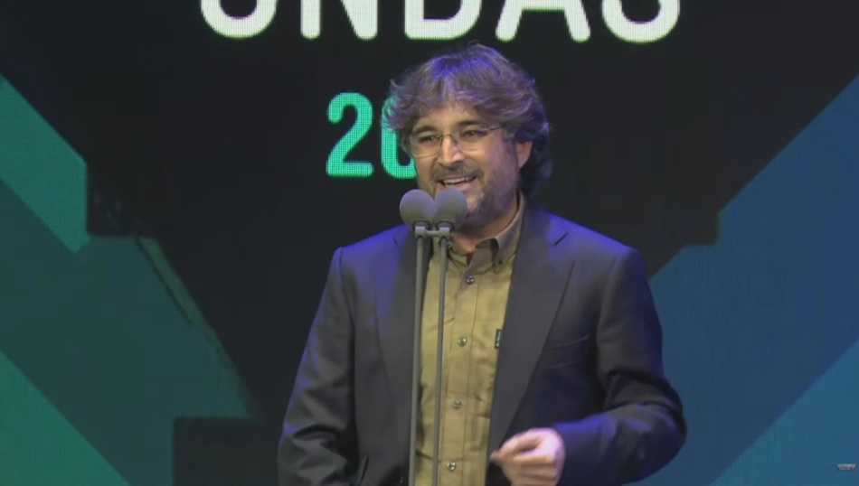 Jordi Évole se gana una ovación gigante por su gesto con Ana Rosa y Julia Otero en los Premios Ondas