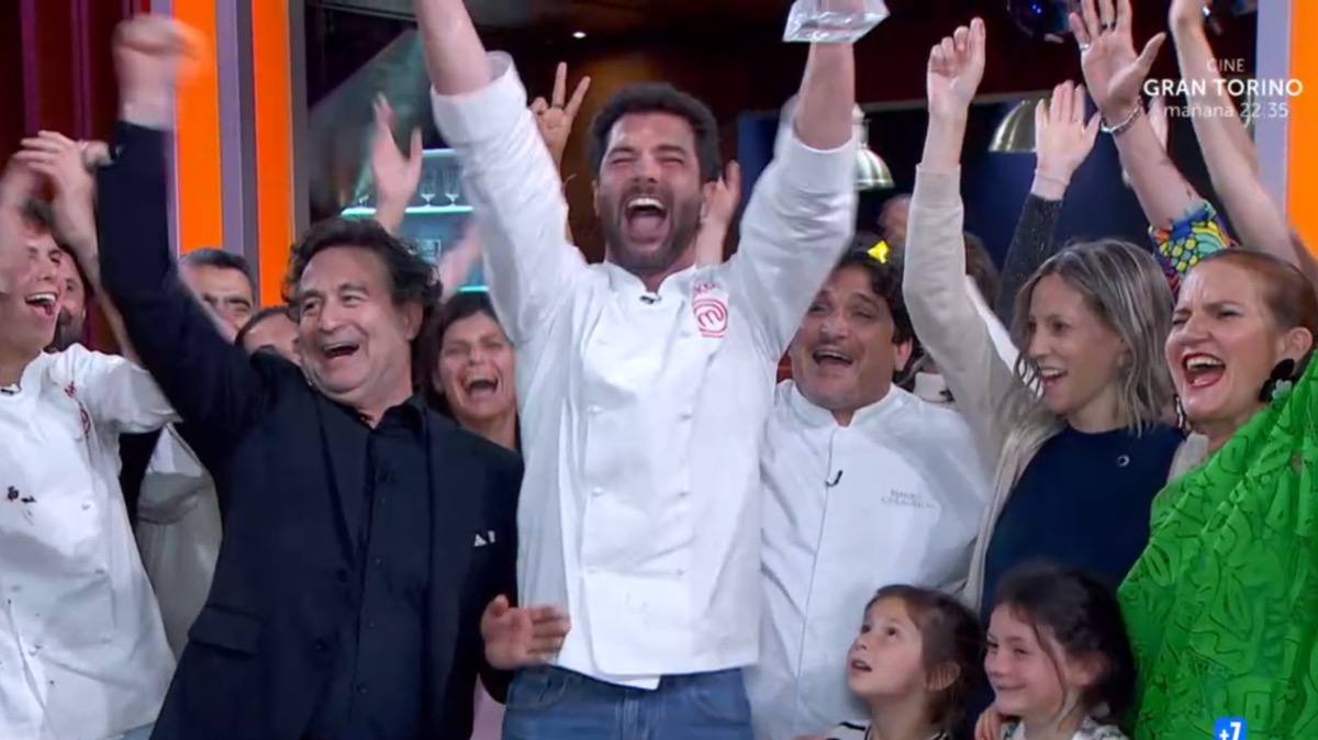 Eneko se proclama ganador absoluto de 'MasterChef 11' en una reñidísima gala final