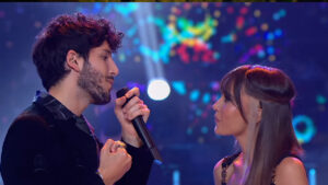 Sebastián Yatra y Aitana cantan juntos en el especial de Navidad de RTVE.