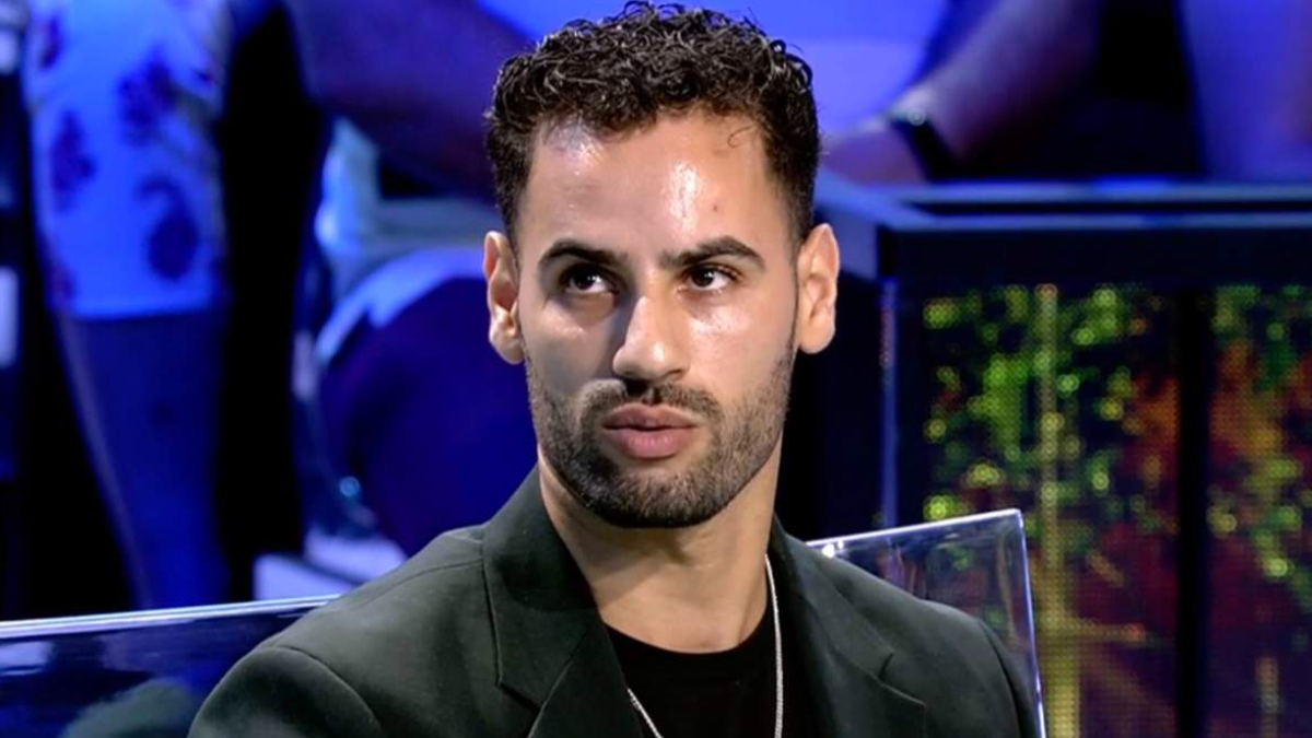 Asraf Beno en el plató de 'Supervivientes'.