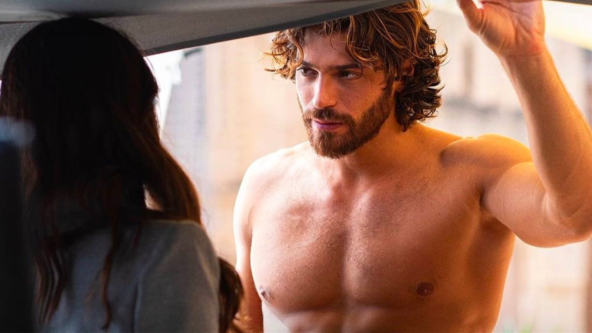 Can Yaman en 'Violeta como el mar'.