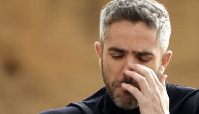 Roberto Leal se emociona en 'Joaquín, el novato'.