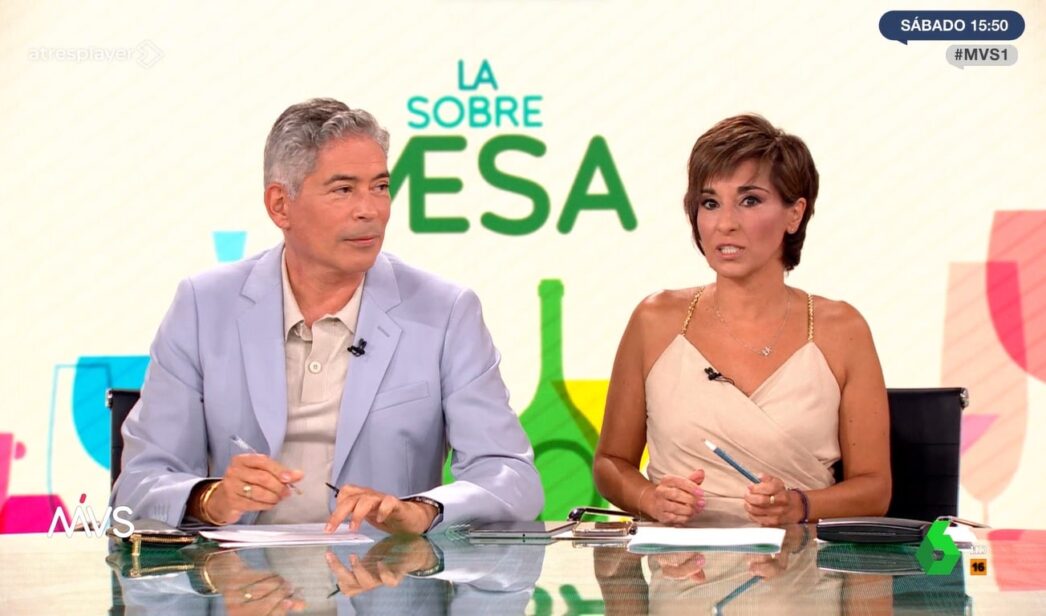 Boris Izaguirre y Adela González en 'Más vale sábado'.