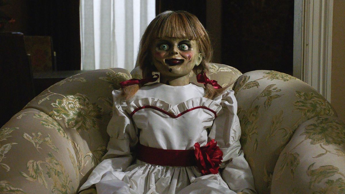 La ultima pelicula de la terrorifica saga Annabelle se estrena hoy lunes gratis en TV