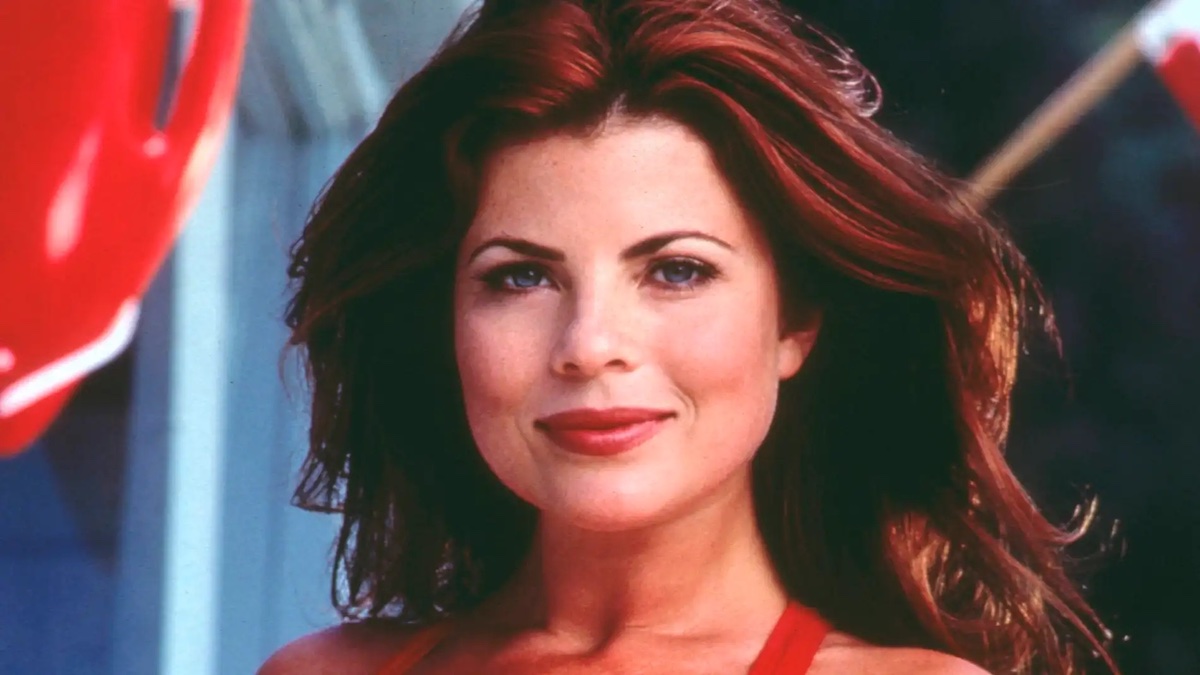 Yasmine Bleeth en Los vigilantes de la playa