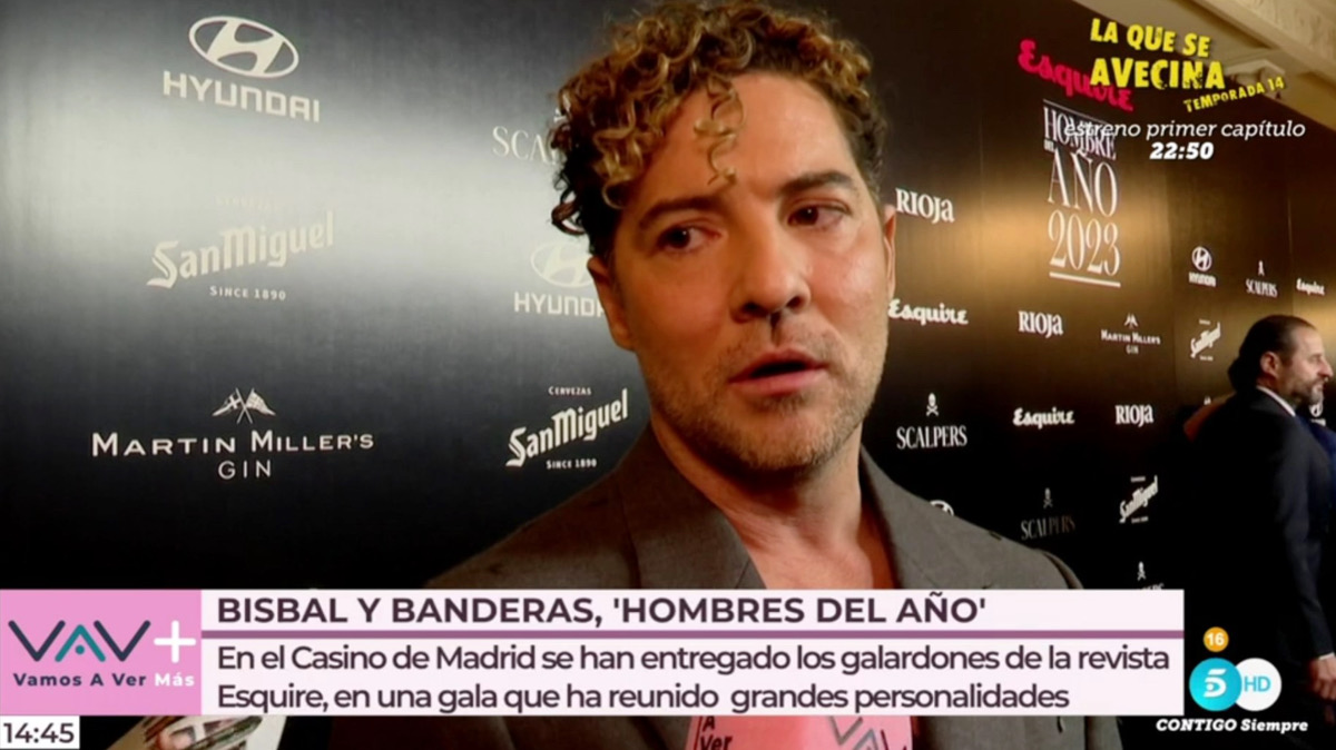 David Bisbal habla de Chenoa ante los micros de Telecinco