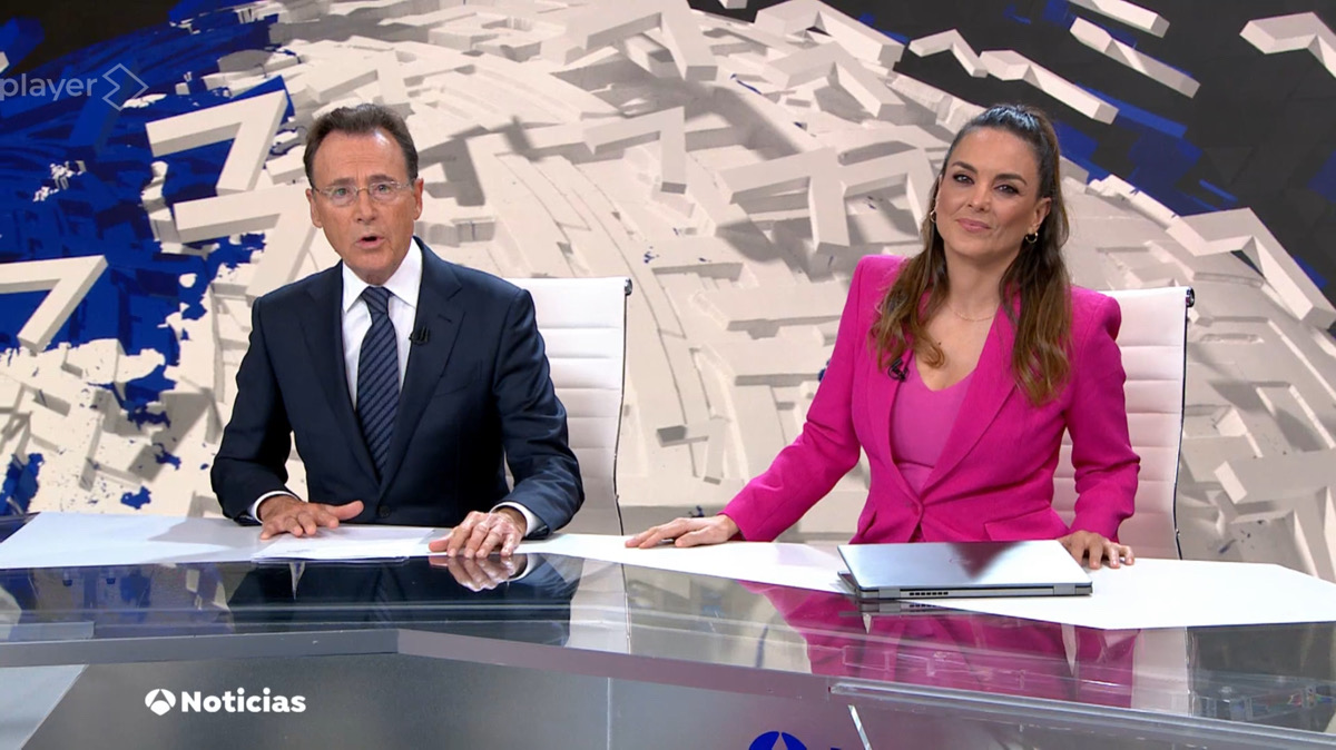 Matías Prats y Mónica Carrillo en 'Antena 3 Noticias'