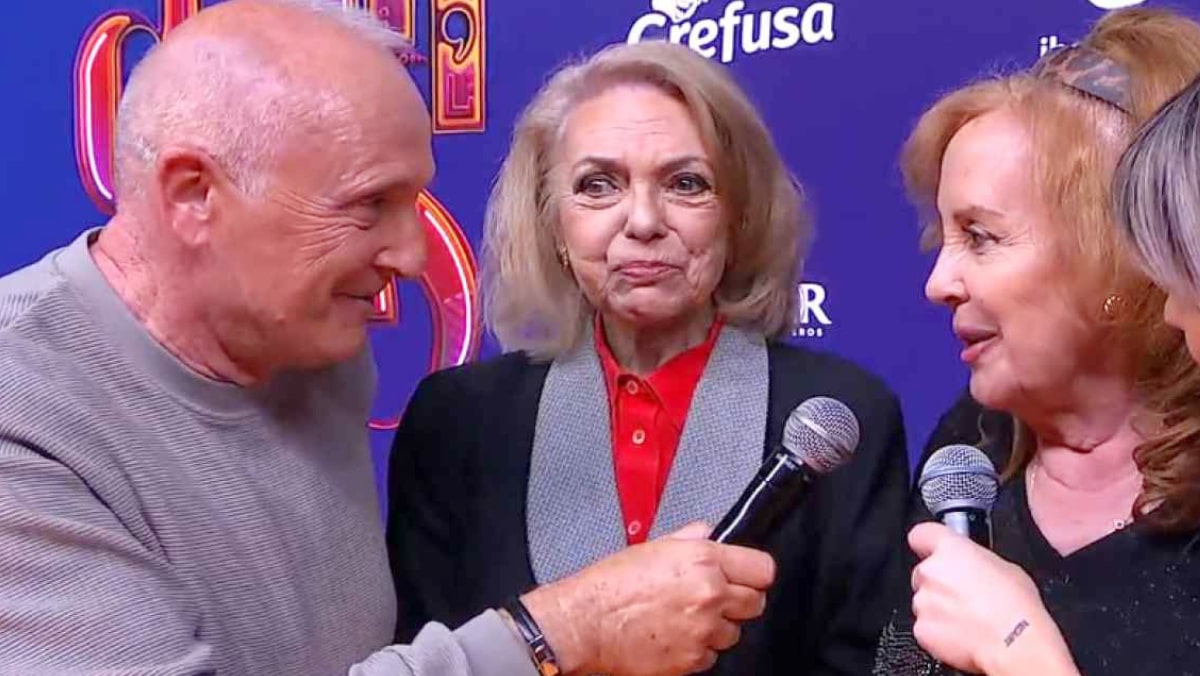 Mayra Gómez Kemp en la alfombra roja del 'Un, dos, tres'.