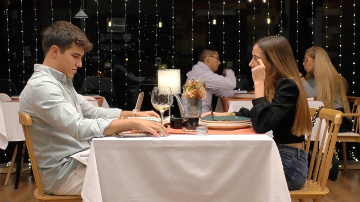 Nacho y María en 'First Dates'