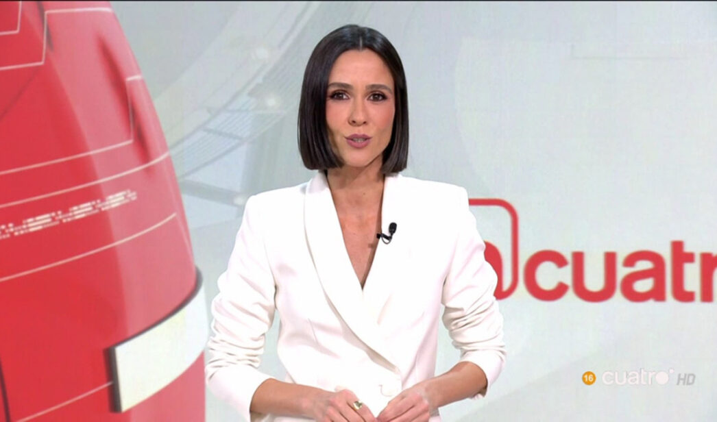 Alba Lago abre la nueva era de 'Noticias Cuatro'