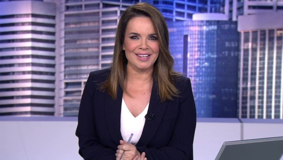 Carme Chaparro en 'Informativos Telecinco'.