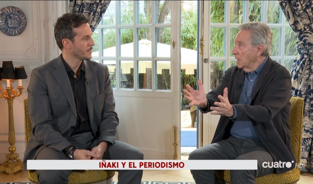 Iñaki Gabilondo y Diego Losada en 'Noticias Cuatro'.