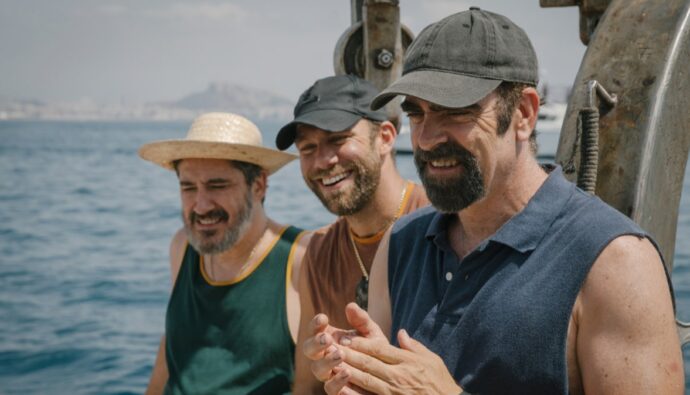 Luis Tosar, Carlos Serrano y Alfonso Lara en 'La ley del mar'.