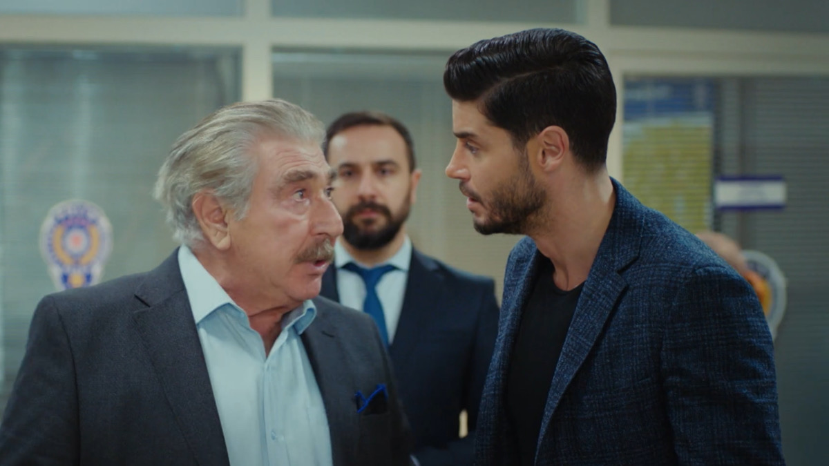 Hasan Ali y Çagatay en 'Pecado original'