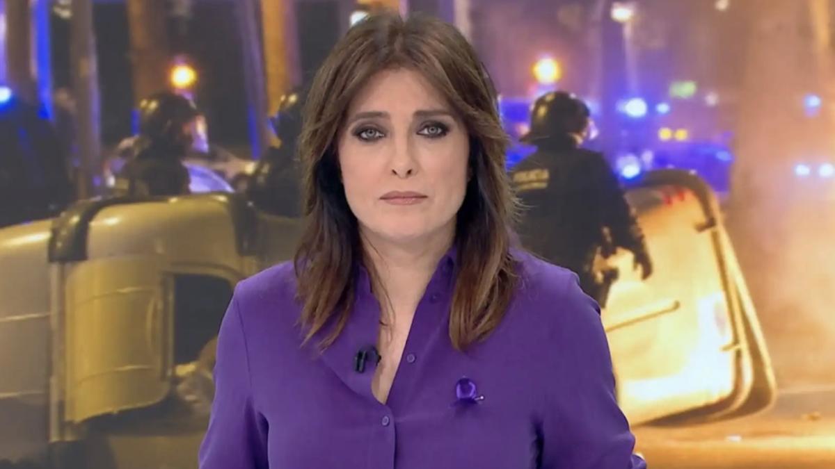 La publicación de Helena Resano ante su alarmante ingreso en el hospital: "Me toca parar"