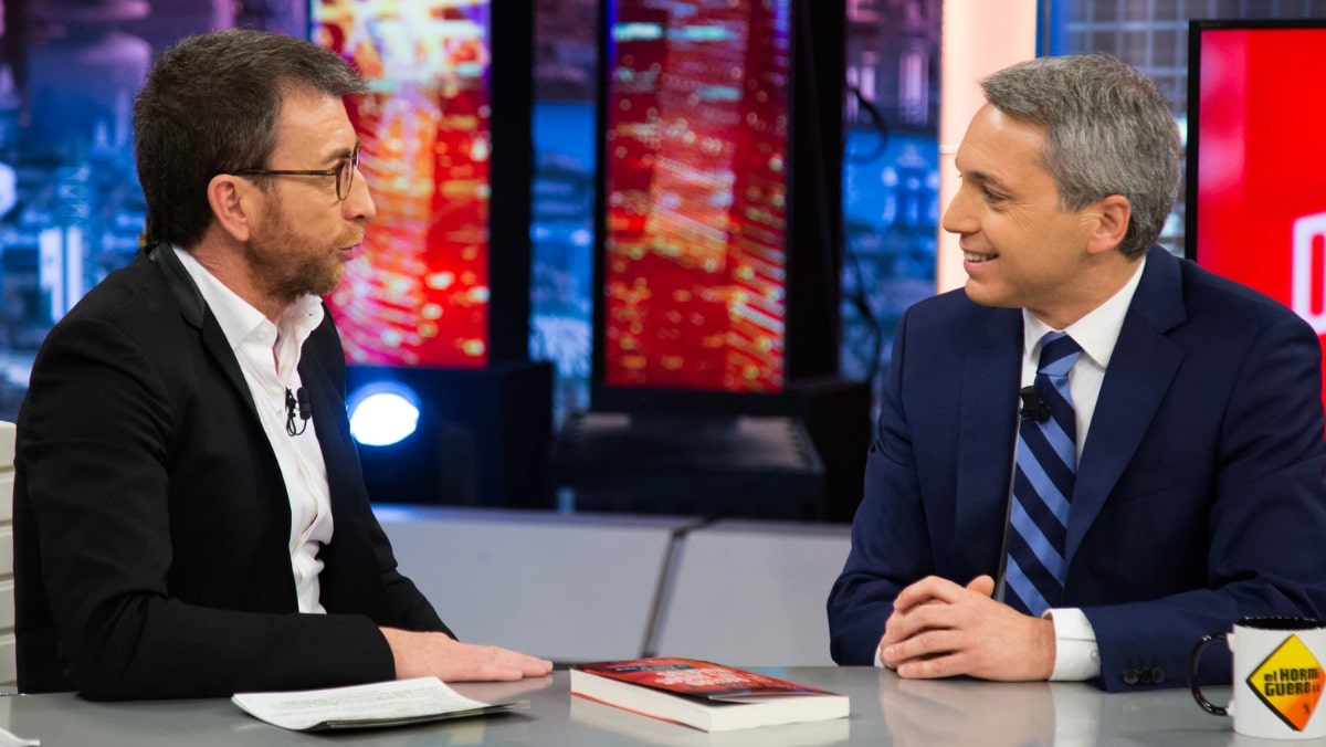 Vicente Vallés en 'El Hormiguero' con Pablo Motos.