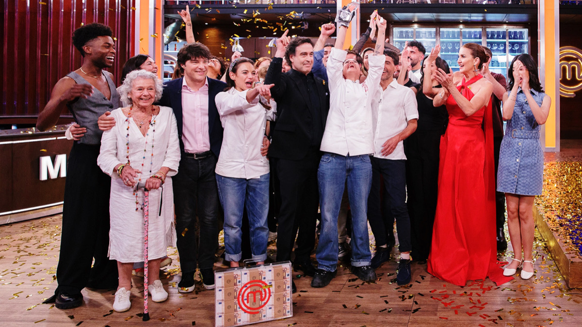 Ángela se proclama ganadora de 'MasterChef 12'.