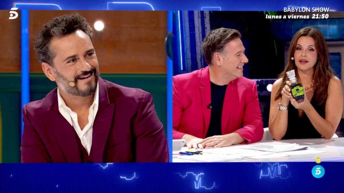 Asier Etxeandia, Carlos Latre y Marta Torné en 'Babylon Show'