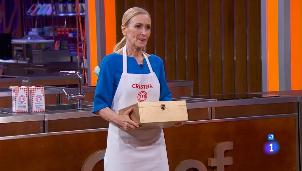 Cristina Cifuentes en 'MasterChef Celebrity'.