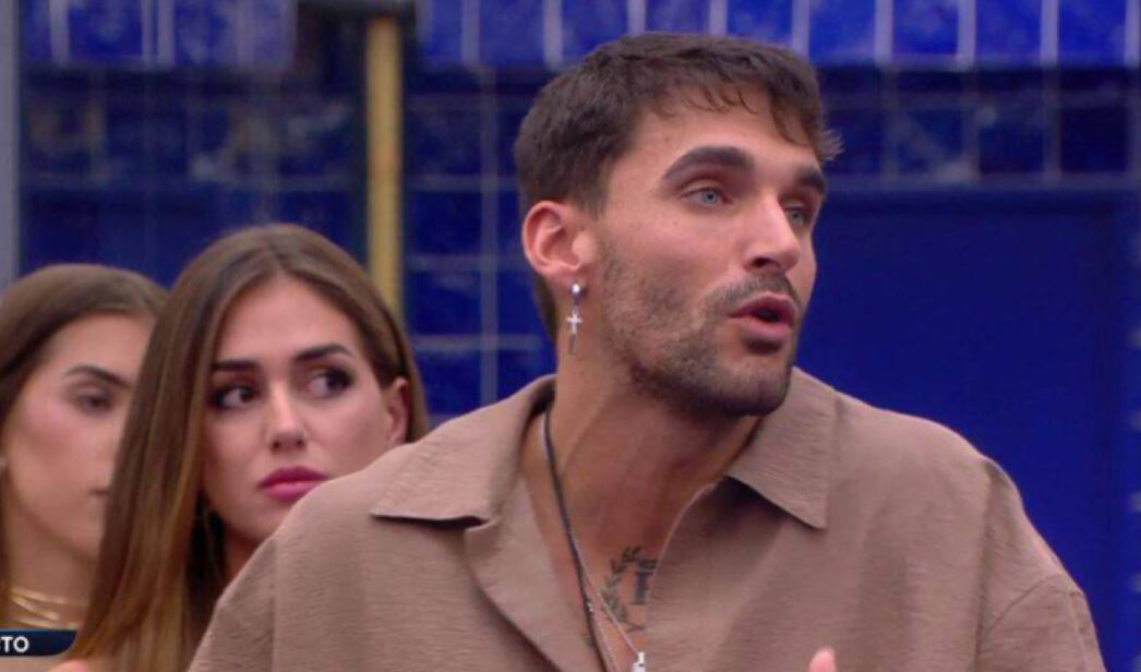 Edi en el salón de la casa de 'Gran Hermano'