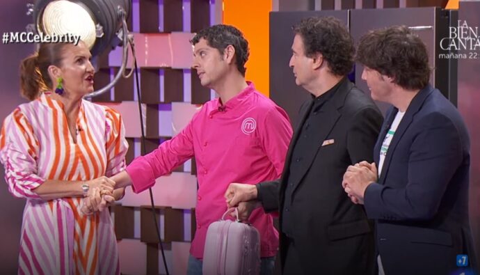 Eduardo Casanova junto a los jueces de 'MasterChef Celebrity'.