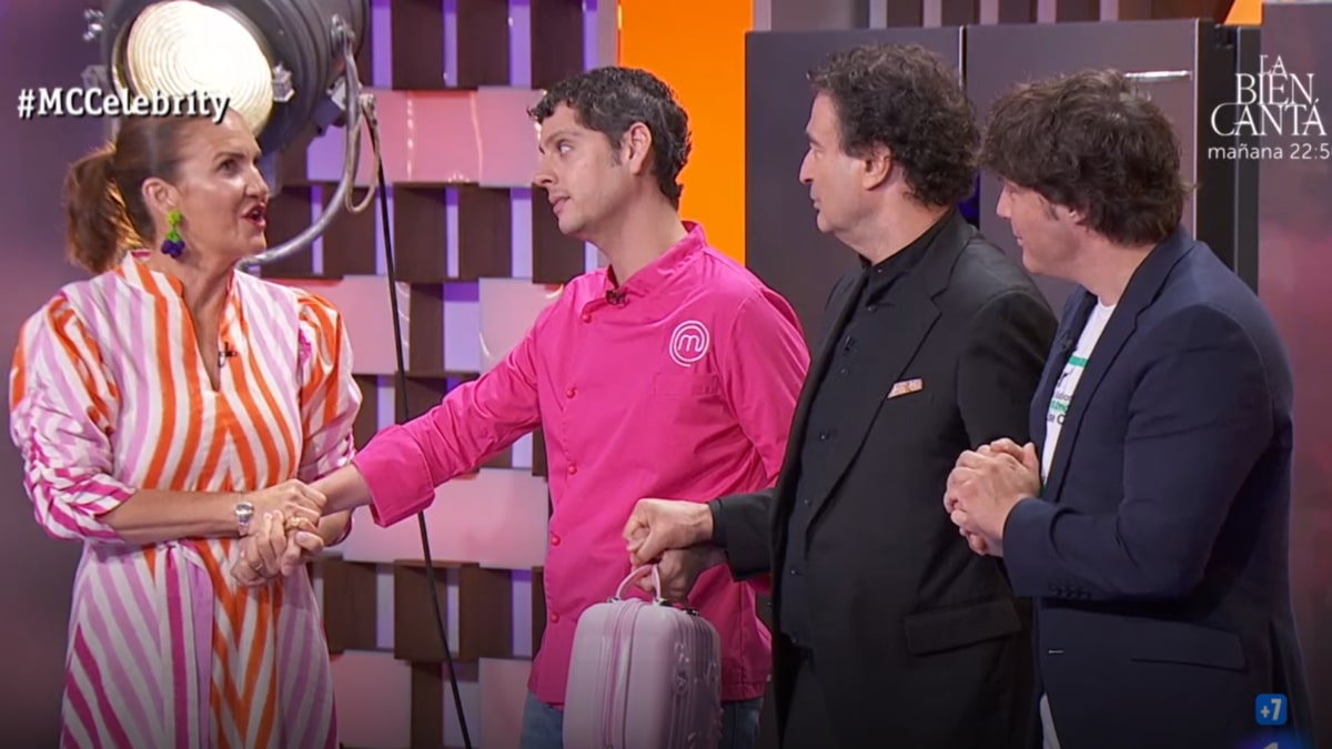 Eduardo Casanova junto a los jueces de 'MasterChef Celebrity'.