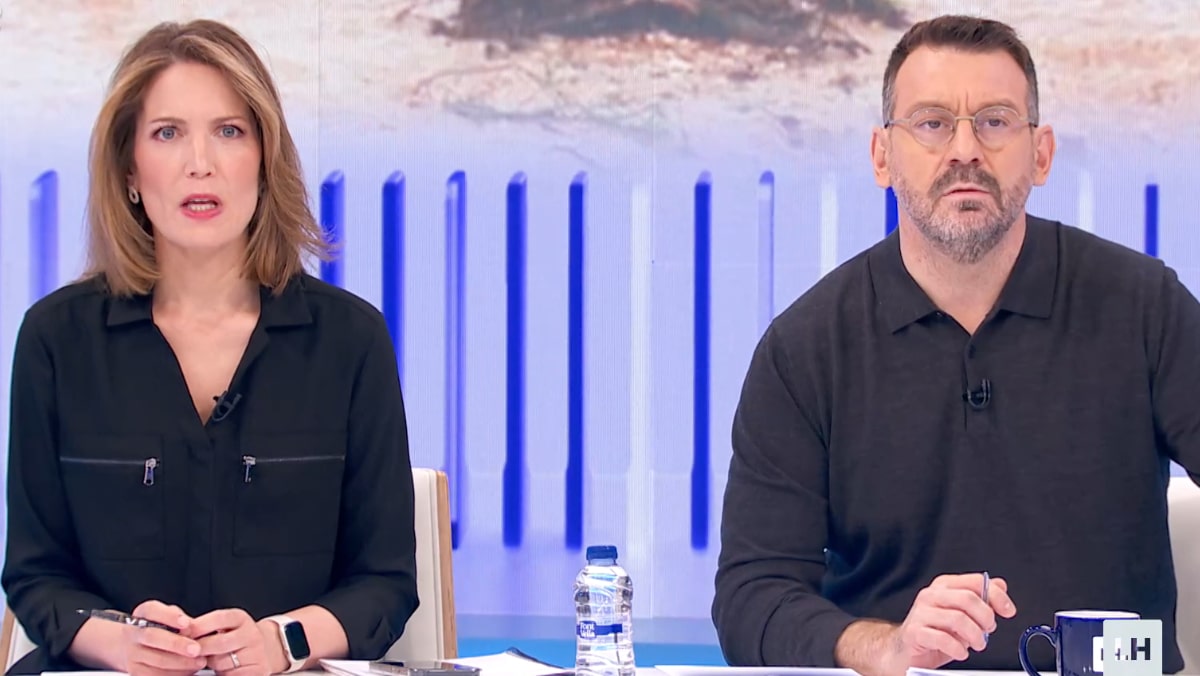 Silvia Intxaurrondo y Marc Sala en 'La Hora de La 1'.