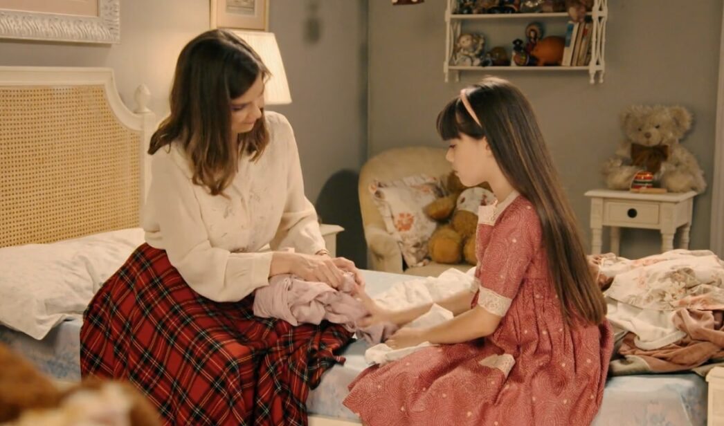 Begoña y Julia en 'Sueños de libertad'.