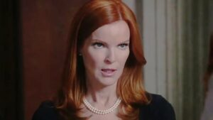 Marcia Cross como Bree Van De Kamp