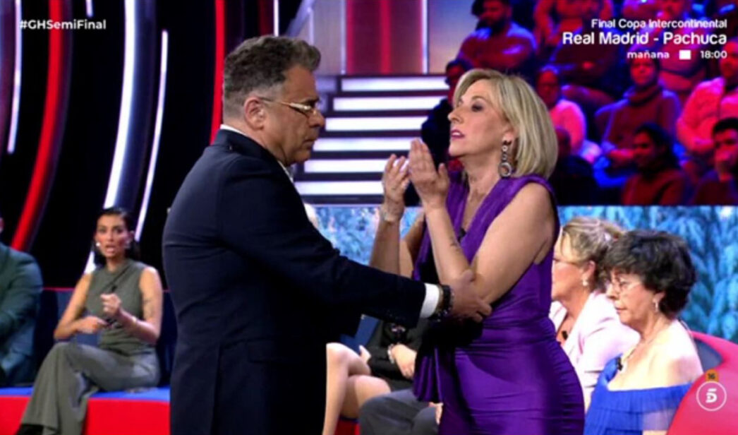 Jorge Javier y la madre de Violeta en el plató de 'Gran Hermano'