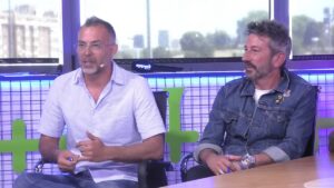 Óscar Cornejo y David Valldeperas, productor y director de 'Ni que fuéramos'.