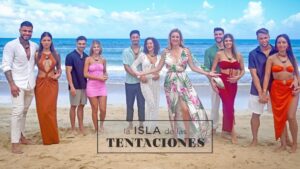 Sandra Barneda y las cinco parejas de 'La isla de las tentaciones 8'.