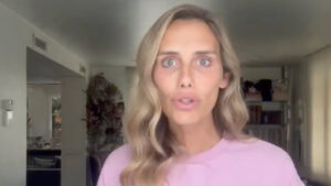 Ángela Ponce estalla tras su expulsión de 'Supervivientes'