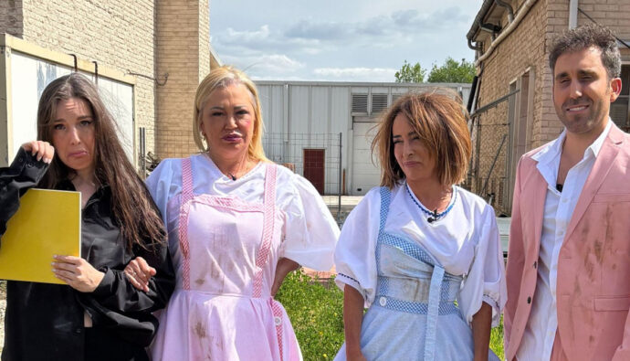 Inés Hernand, Belén Esteban, María Patiño y Aitor Albizua en la nueva promo de 'La familia de la tele'