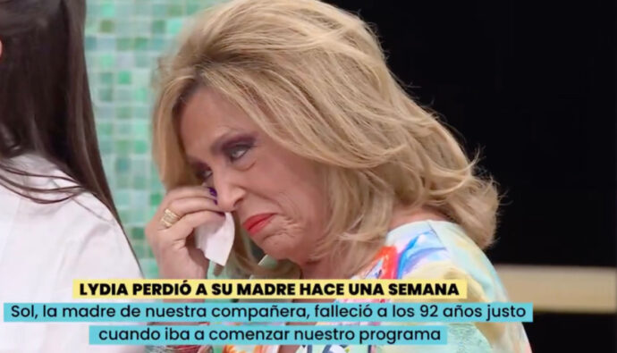 Lydia Lozano en 'La familia de la tele'