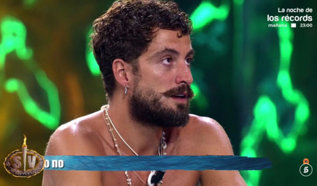 Joshua Velázquez en el plató de 'Supervivientes'