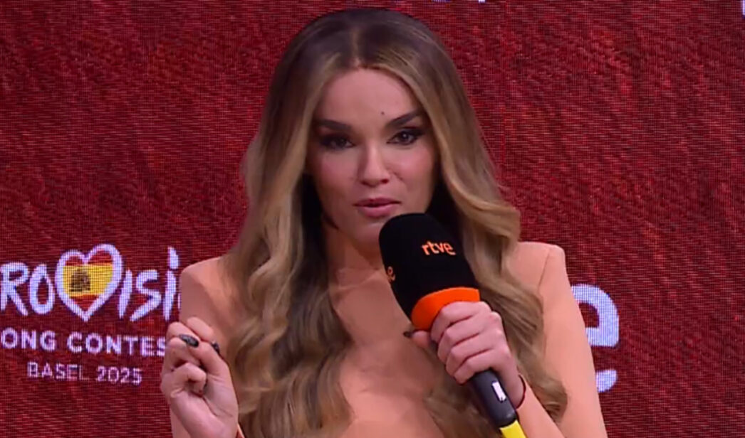 Melody negocia una entrevista en 'De Viernes'