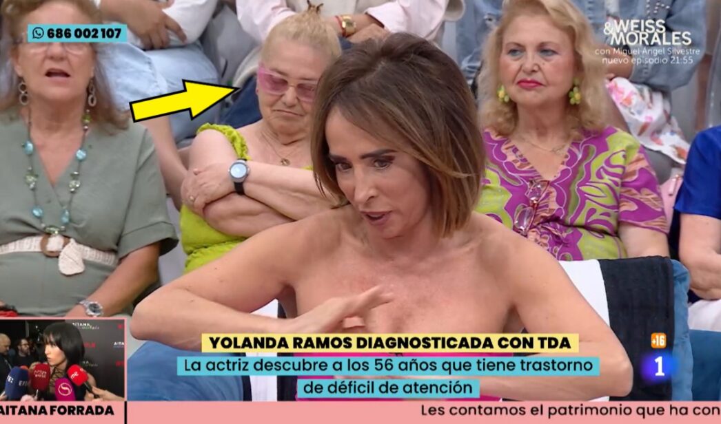 Una espectadora de 'La familia de la tele' se queda dormida.