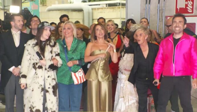 El equipo de 'La familia de la tele' en su estreno.