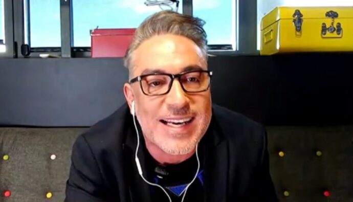 Kiko Hernández en 'La familia de la tele'.