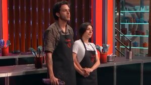 Chema y Clara en 'MasterChef 13'.