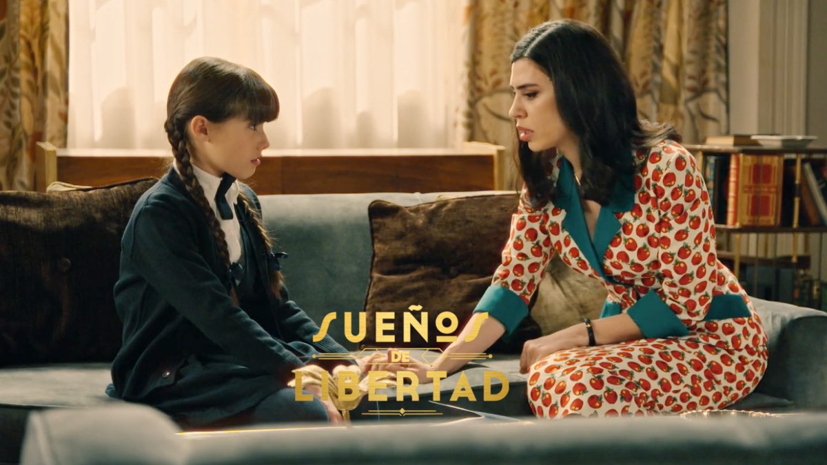 Julia y María en 'Sueños de libertad'.
