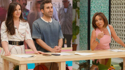 Inés Hernand, Aitor Albizua y María Patiño, presentadores de 'La Familia de la Tele'