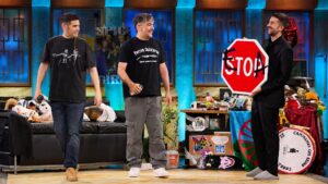 Estopa y David Broncano en 'La Revuelta'