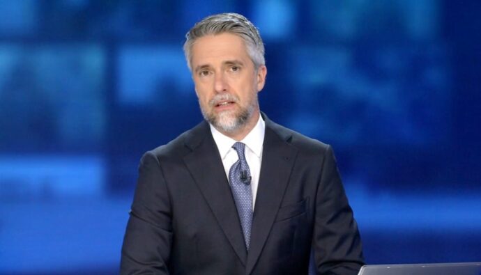 Carlos Franganillo en 'Informativos Telecinco'.