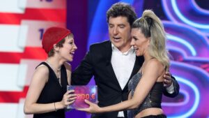 Manel Fuentes y Melani García en 'Tu cara me suena 12'.