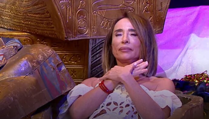 María Patiño en el fin de 'La familia de la tele'.