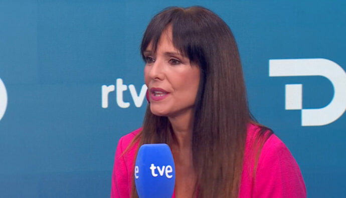 Mónica López vuelve al 'Telediario 2'.