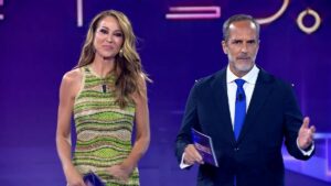 Beatriz Archidona y Santi Acosta en 'De Viernes'.